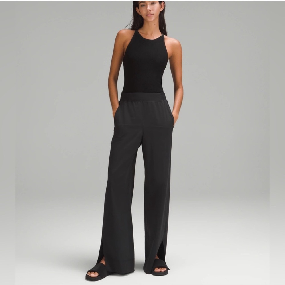Lululemon stretch woven pants